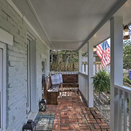Coastal, Walkable Home In Historic Southport! Экстерьер фото