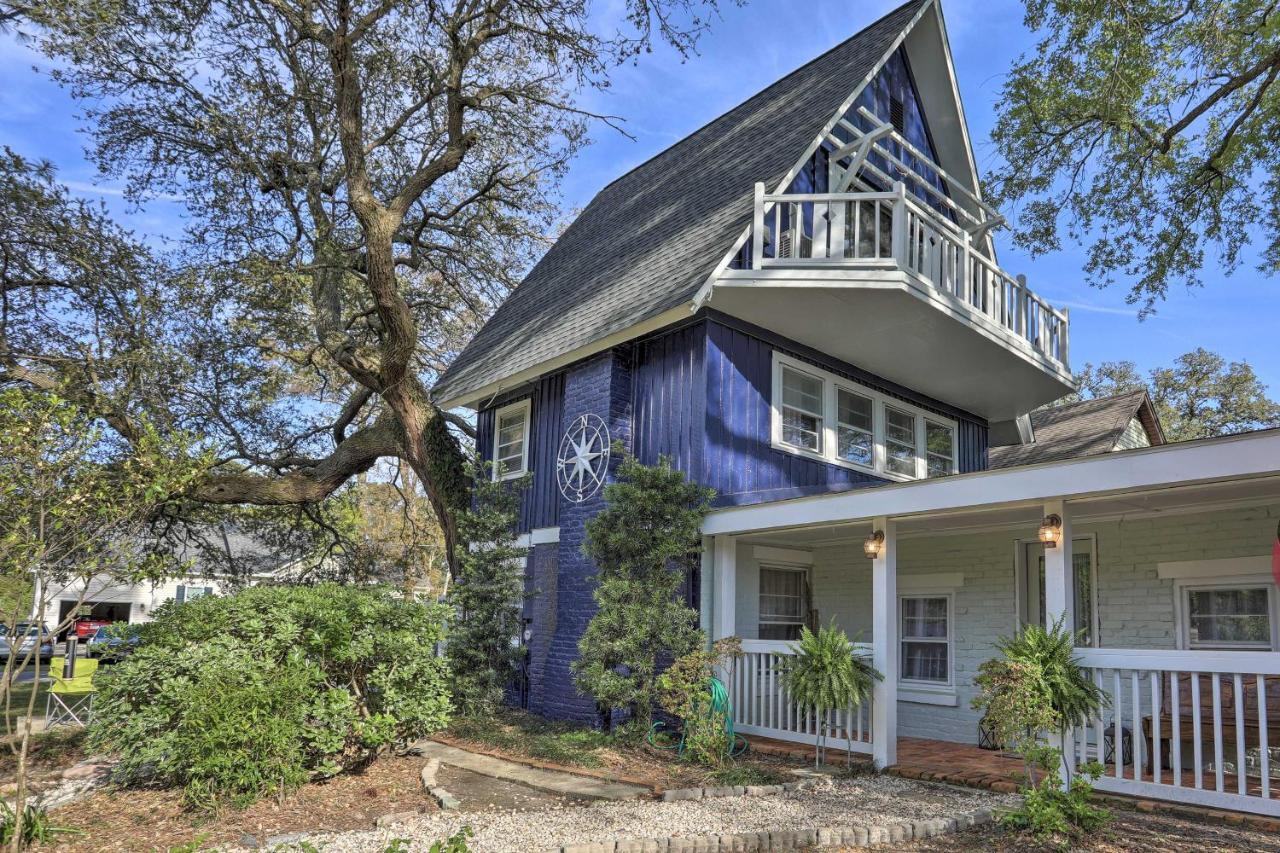 Coastal, Walkable Home In Historic Southport! Экстерьер фото