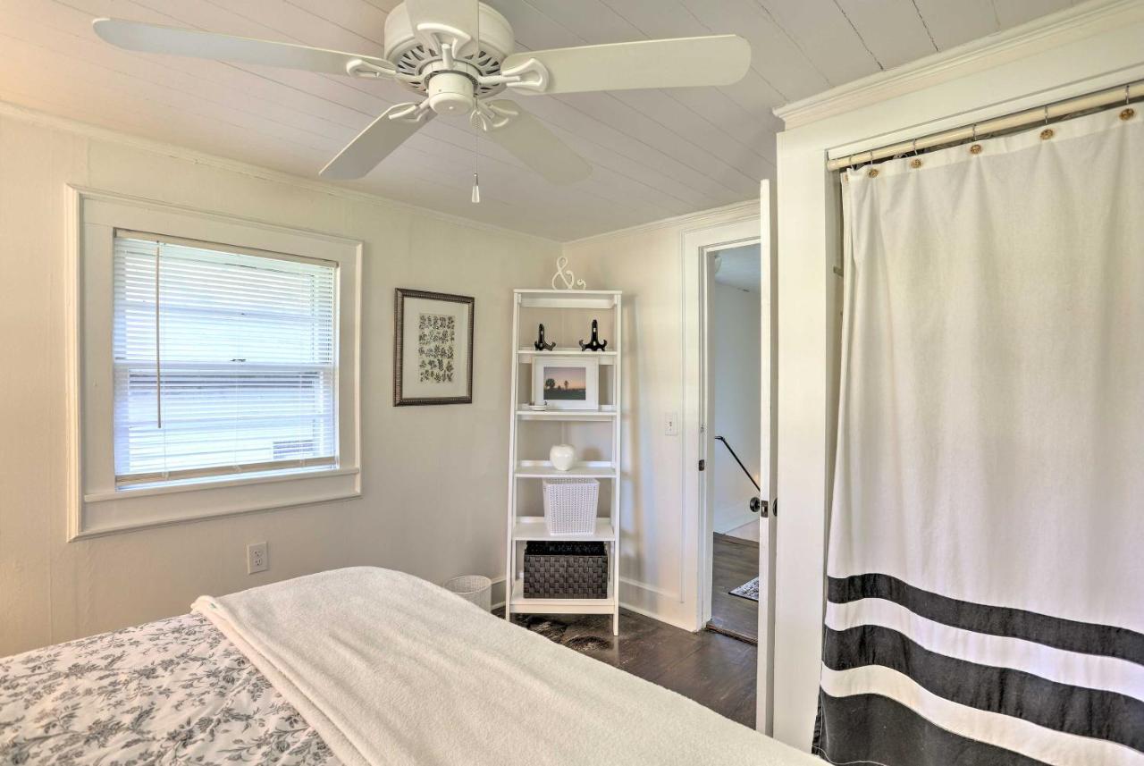 Coastal, Walkable Home In Historic Southport! Экстерьер фото