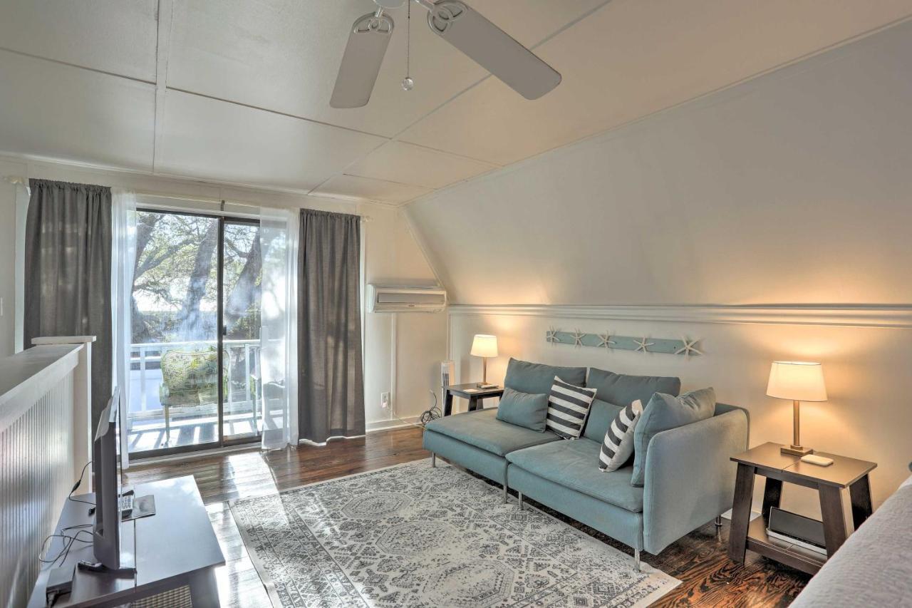 Coastal, Walkable Home In Historic Southport! Экстерьер фото